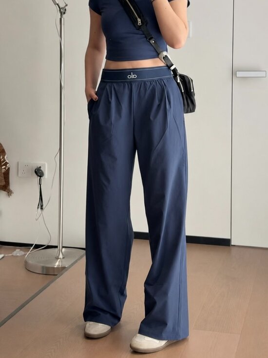 ALO Yoga Pants - NWT ALO Yoga Straight-leg Pants Navy Blue (Regular) 30-inches 💙 Suit Up Trouser